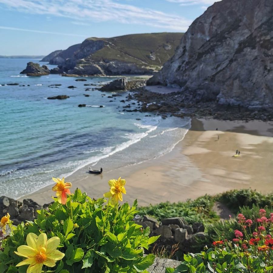Trevaunance Cove. St Agnes