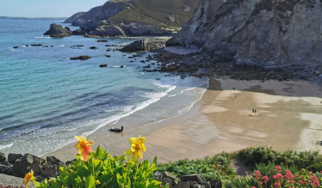 Trevaunance Cove. St Agnes