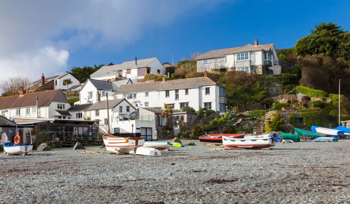 Porthallow beach