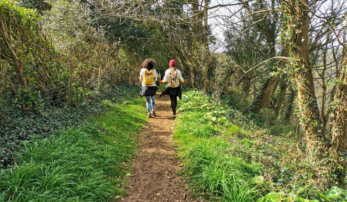 On the way to Helford